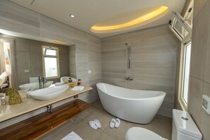 Bathroom - Roots Hotel Apartments (Abidjan)