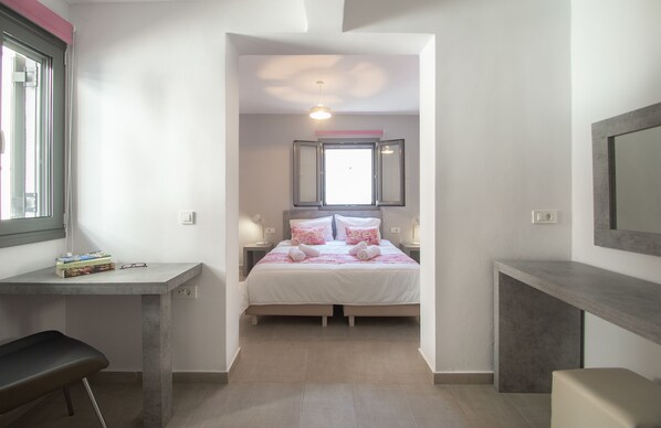 Business House, 1 Bedroom, Ground Floor | Interior detail
