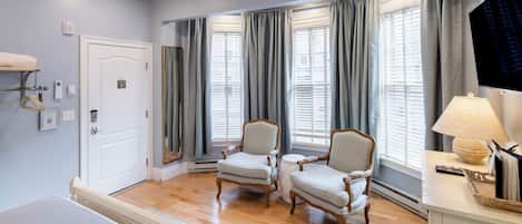 Room 1 | Premium bedding, individually decorated, individually furnished