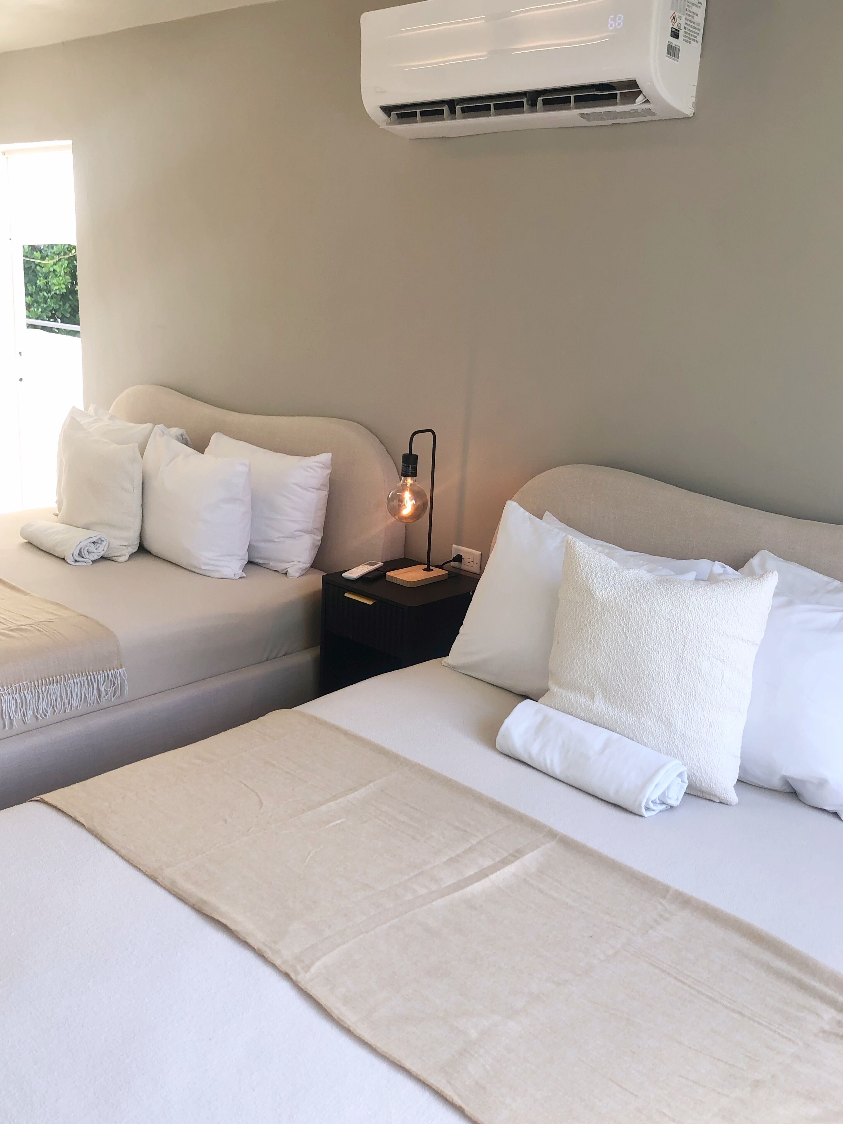 Double Room, 2 Double Beds | Free WiFi, bed sheets