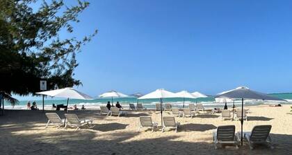 The Pelican Poshtel