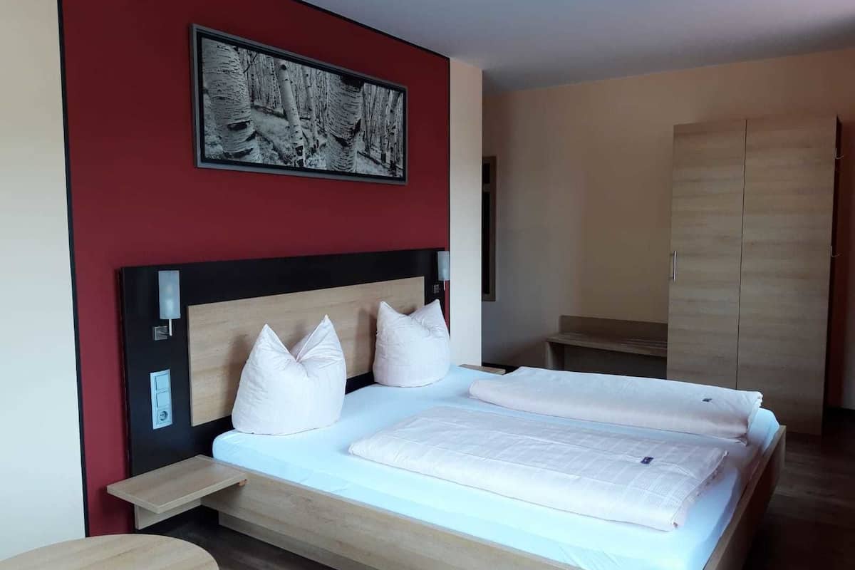 double room | minibar, in-room safe, desk, blackout curtains