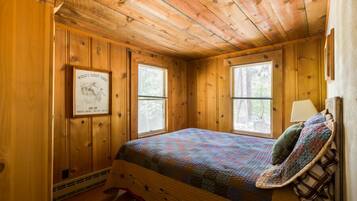 Cabin (Ranch House) | Individually decorated, individually furnished, iron/ironing board