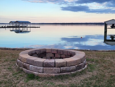 Rappahannock River Cottage Getaway near Tappahannock, Urbanna, Chesapeake Bay