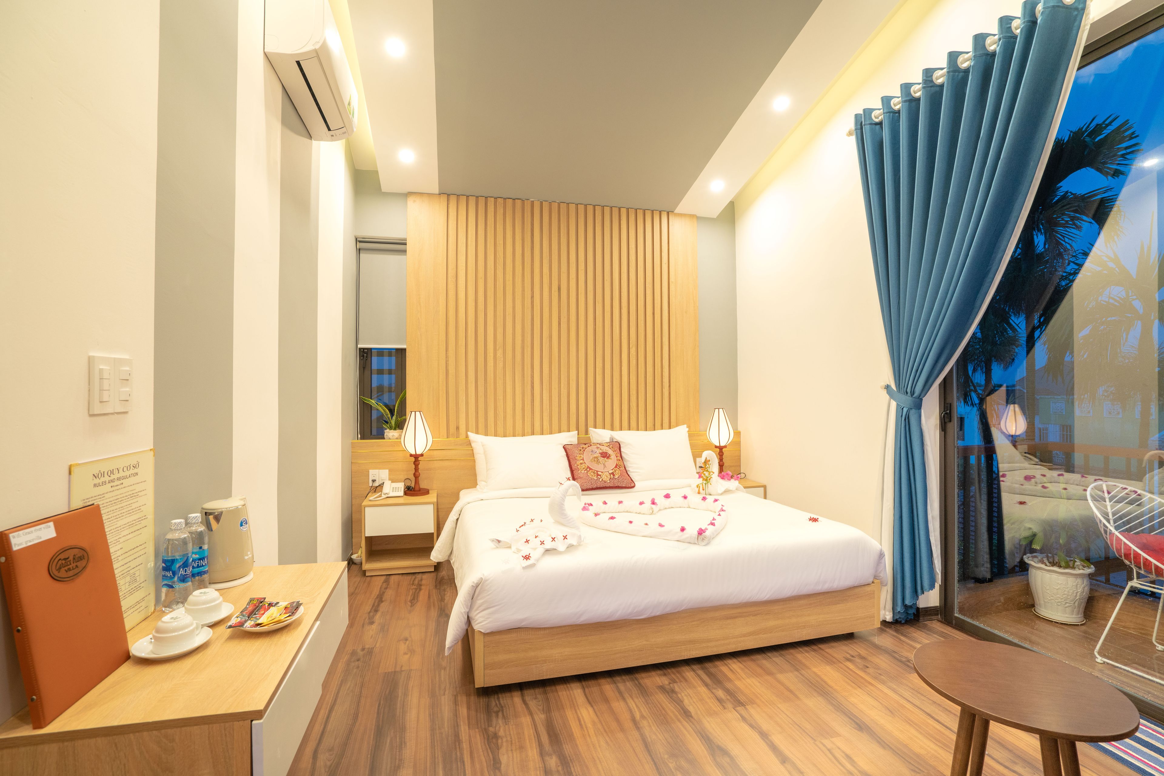 family quadruple room, 2 bedrooms | 1 bedroom, premium bedding, minibar, in-room safe