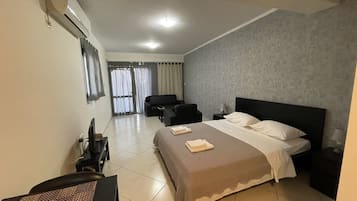 Estudio | Insonorización y wifi gratis