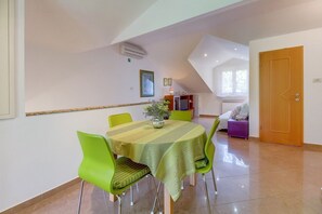 Dining - Emma - Apartment Emma 1 (Mali Losinj)