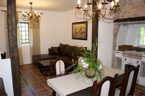 Essbereich im Zimmer