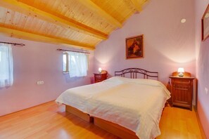 Apartment (2 Bedrooms)