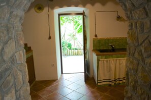 Appartement (2 Bedrooms) | Coin séjour | Télévision