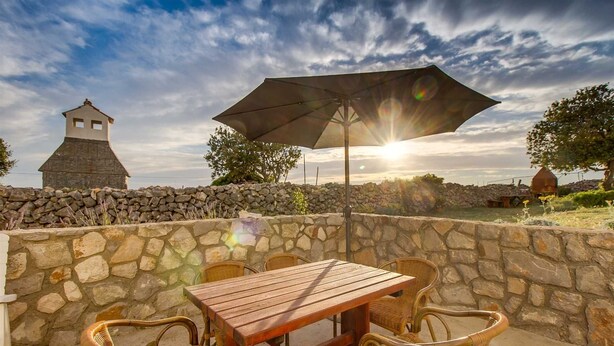 Outdoor dining - Bonic - Apartment Bonic 2 (Mali Losinj)