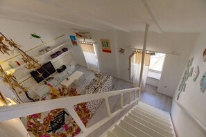 Staircase - Mandarina - sea View Apartment Nera (Mali Losinj)