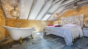Apartment (1 Bedroom)
