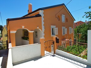 Fachada del alojamiento