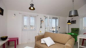 Apartment (2 Bedrooms) | Living room | Flat-screen TV - House Montevideo - sea View Apartment Olive (Mali Losinj)