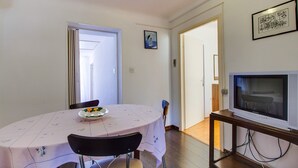 Apartment (2 Bedrooms) | Servicio a la habitación