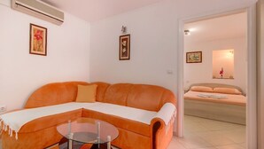 อพาร์ทเมนท์ (1 Bedroom) | บริเวณนั่งเล่น