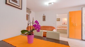 อพาร์ทเมนท์ (1 Bedroom) | บริการอาหารในห้องพัก