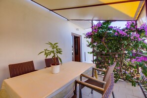 Terrace/patio - Helena - Apartment Helena 1 (Mali Losinj)