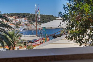 Apartment (2 Bedrooms) | Property grounds