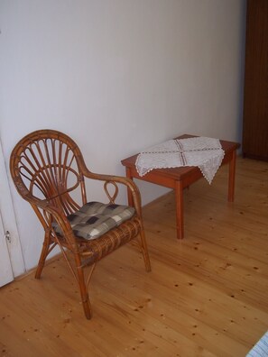 Apartment (3 Bedrooms)