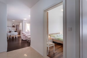 Apartment (2 Bedrooms) | Living area