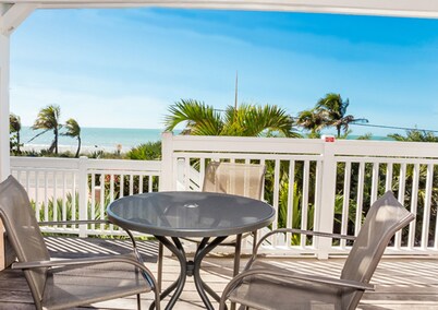Conch-captiva Beach Villas