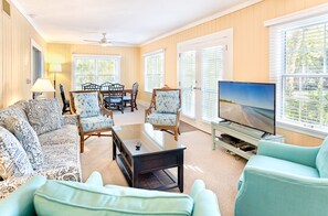 House, 4 Bedrooms | Living area | Flat-screen TV