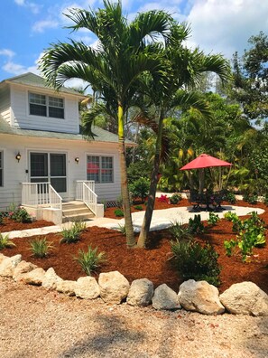 Rumah, 4 kamar tidur | Bagian depan properti