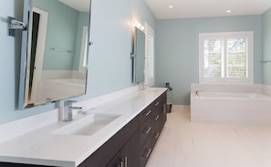 Casa de ciudad, 4 habitaciones | Baño