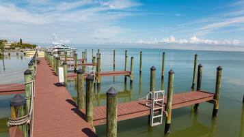 Condo, 2 habitaciones | Muelle