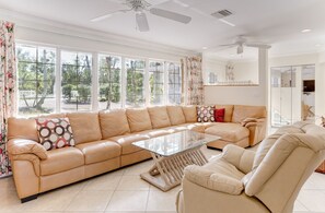 Ferienhaus, 3 Schlafzimmer | Wohnbereich | Flachbildfernseher