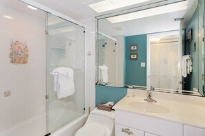 Bathroom - Loggerhead 443 (Sanibel)