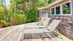 House, 3 Bedrooms | Sundeck