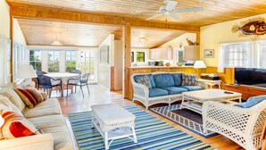 House, 3 Bedrooms | Living area - Charm-captiva (Captiva)