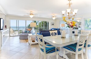 Huoneisto, 3 makuuhuonetta | 3 makuuhuonetta, työpöytä, ilmainen Wi-Fi, vuodevaatteet