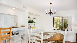 Condo, 3 Bedrooms | In-room dining - Janthina 1A (Sanibel)