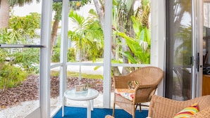 Condo, 1 phòng ngủ | Hiên
