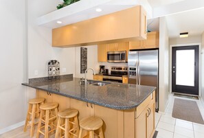 Condo, 2 Bedrooms | Private kitchen | Fridge, microwave, oven, stovetop - Mariner Point 1043 (Sanibel)