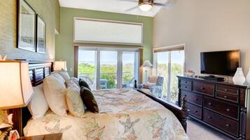 4 bedrooms, desk, free WiFi, bed sheets