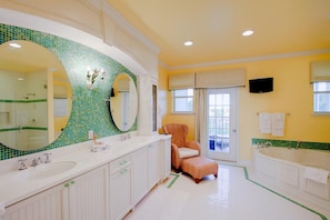 Bathroom - Sunset Dreams (Captiva)