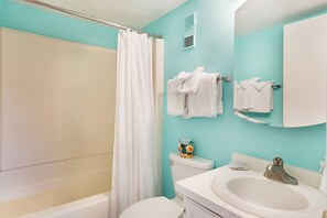 Bathroom - Mariner Point 1082 (Sanibel)
