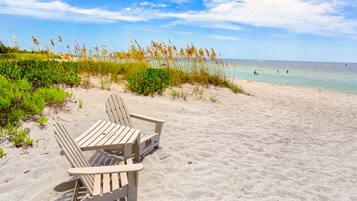 Maison, plusieurs lits | Plage