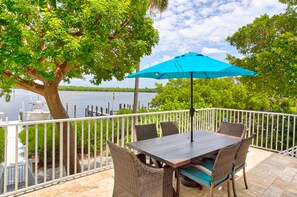 House, Multiple Beds | Terrace/patio - Rainbows End (Captiva)