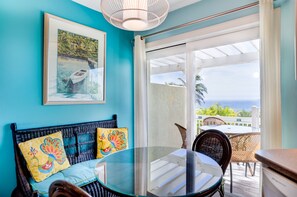 Appartement, 3 slaapkamers | Dineren in de kamer