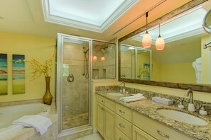 Condo, 3 Bedrooms | Bathroom - Sea Dreams- Captiva Shores 8A (Captiva)