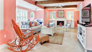 House, 3 Bedrooms | Living area | TV - Lollipop Captiva (Captiva)