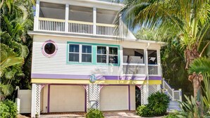 House, 3 Bedrooms | Property grounds - Lollipop Captiva (Captiva)
