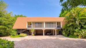 Condo, 3 Bedrooms | Front of property - Snug Harbor 311 (Sanibel)