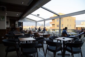 包含每日全套早餐